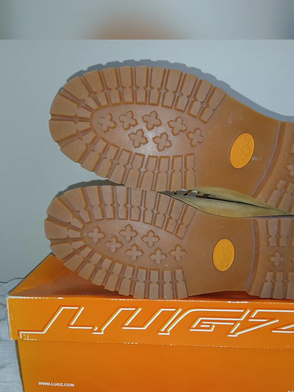 Lugz Men’s Golden Wheat WR Boots